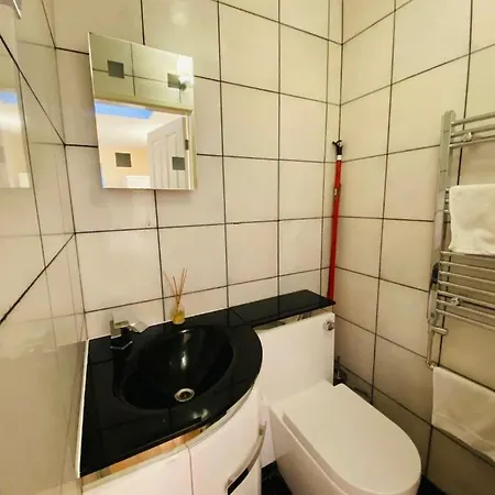 Birmingham Guesthouse