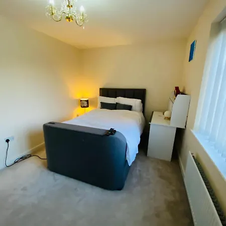Birmingham Guesthouse 2*